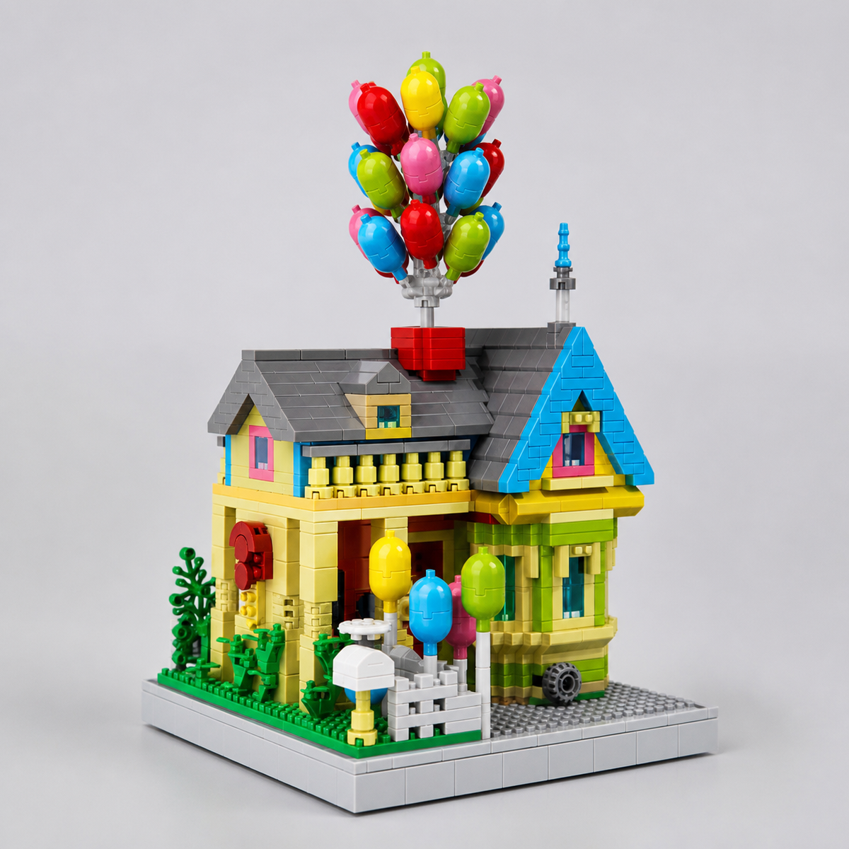 Casa de globos UP