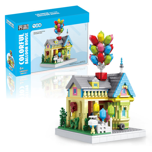 Casa de globos UP