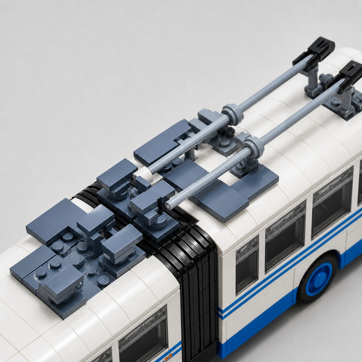 TROLLEYBUS